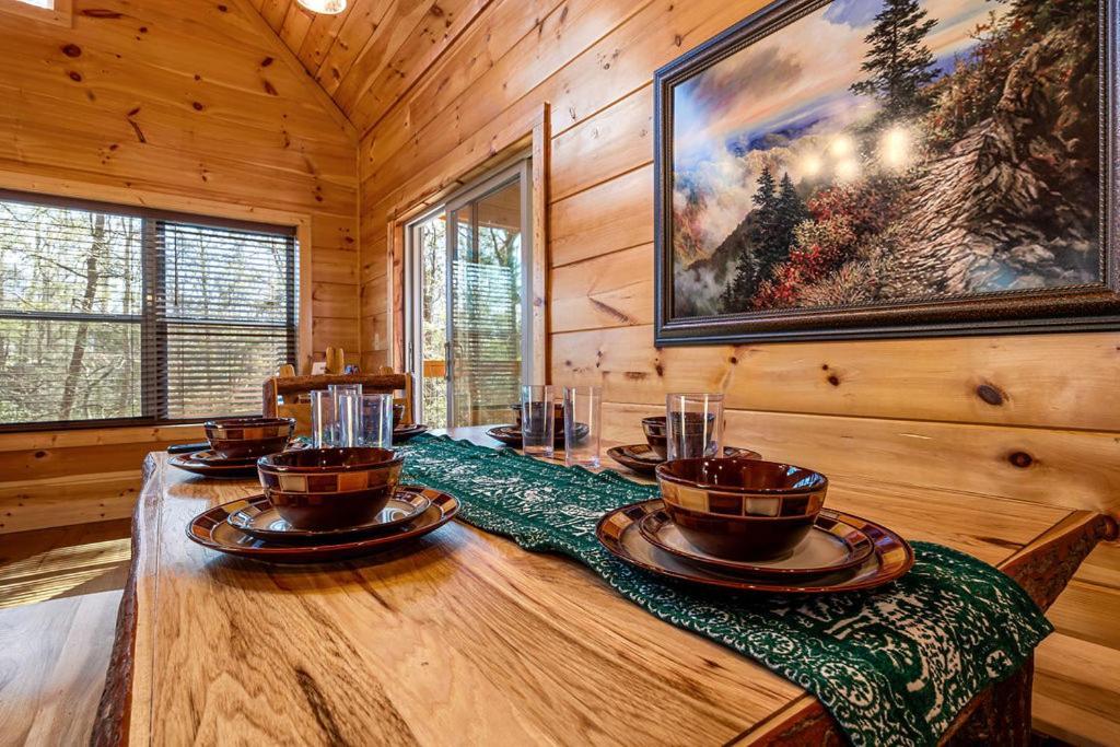Bobcat Den By Eden Crest Villa Gatlinburg Eksteriør bilde
